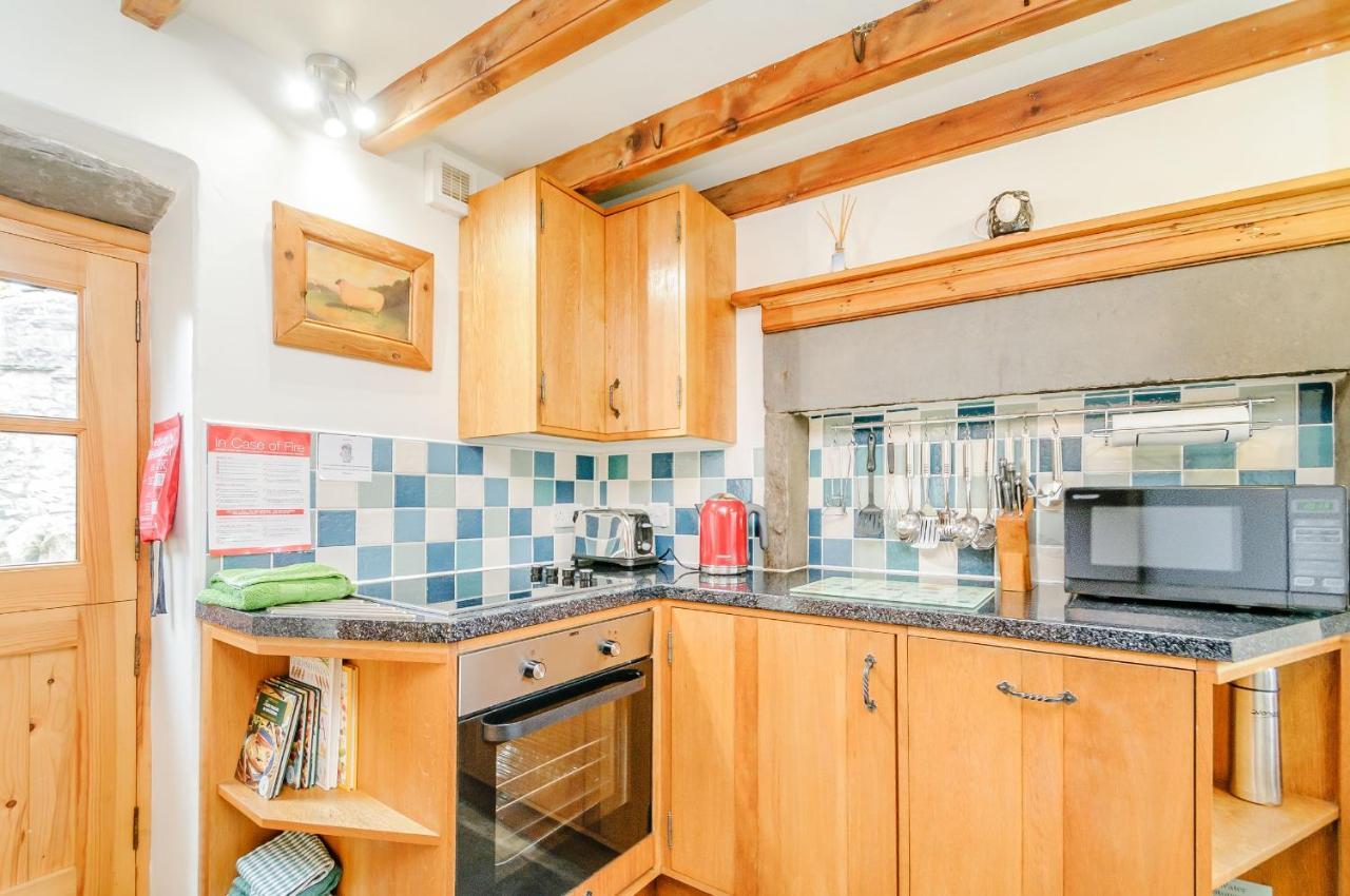 Mill Cottage 霍伊斯 外观 照片