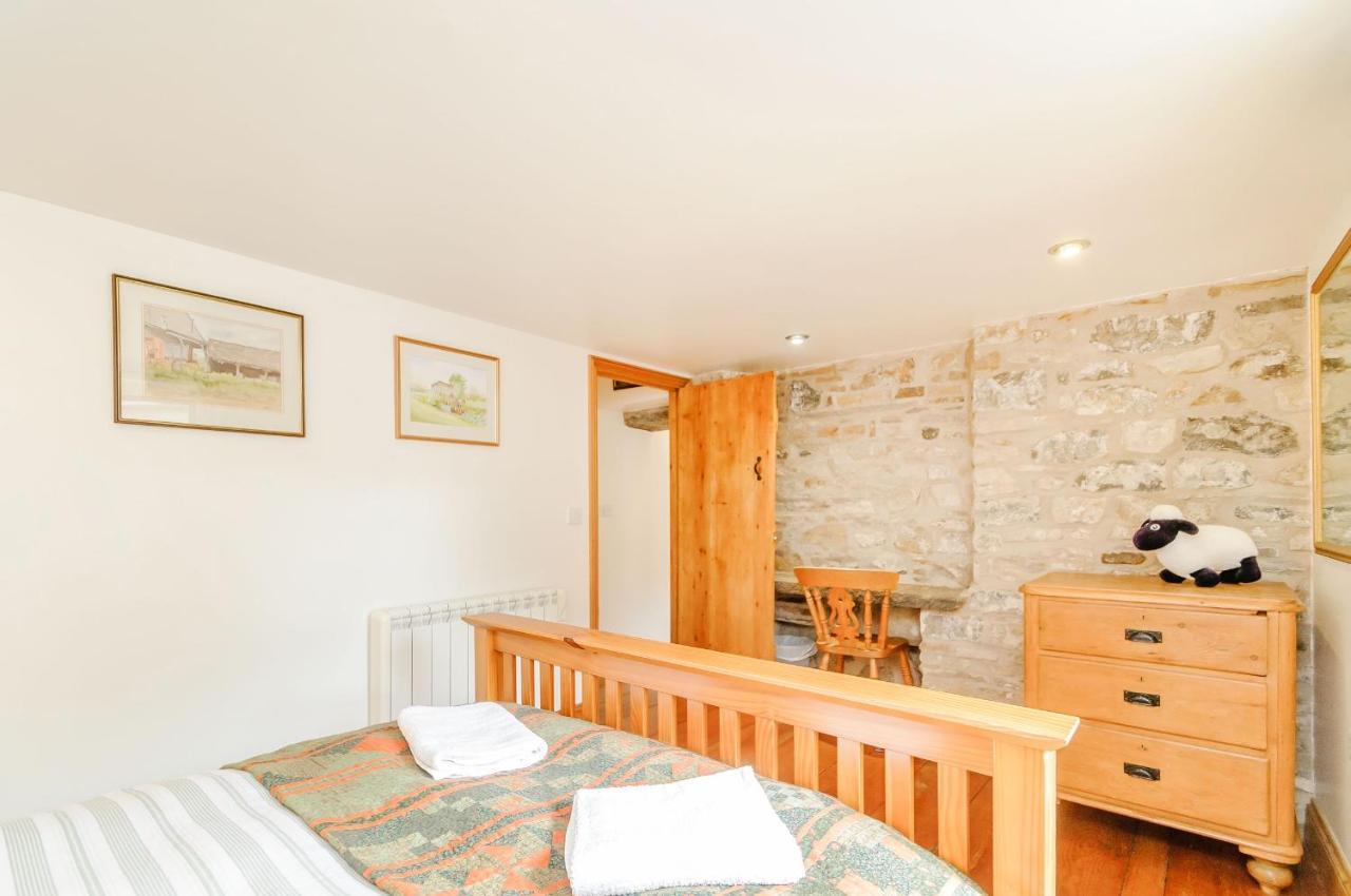 Mill Cottage 霍伊斯 外观 照片